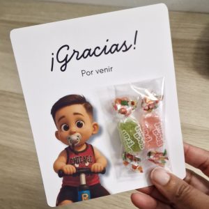 Tarjeta estilo Píxar